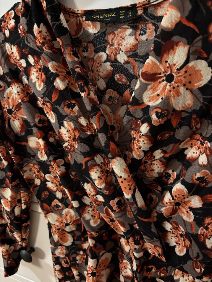 Kahverengi Çiçek Desenli Bohem Elbise - Görsel 3