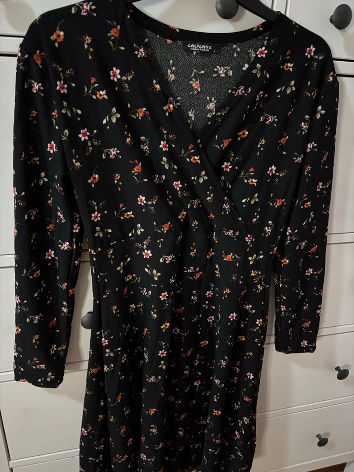 Çiçek Desenli Siyah Midi Elbise - Görsel 2