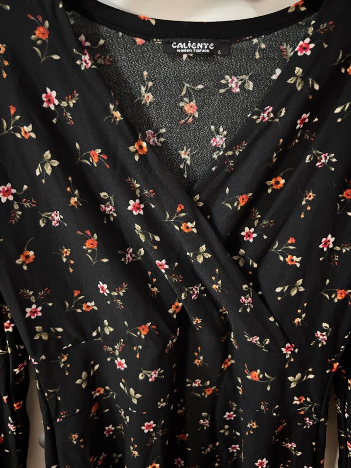 Çiçek Desenli Siyah Midi Elbise - Görsel 4