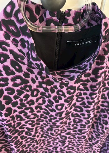 Leopar Desenli Mor Uzun Kollu Elbise - Görsel 2