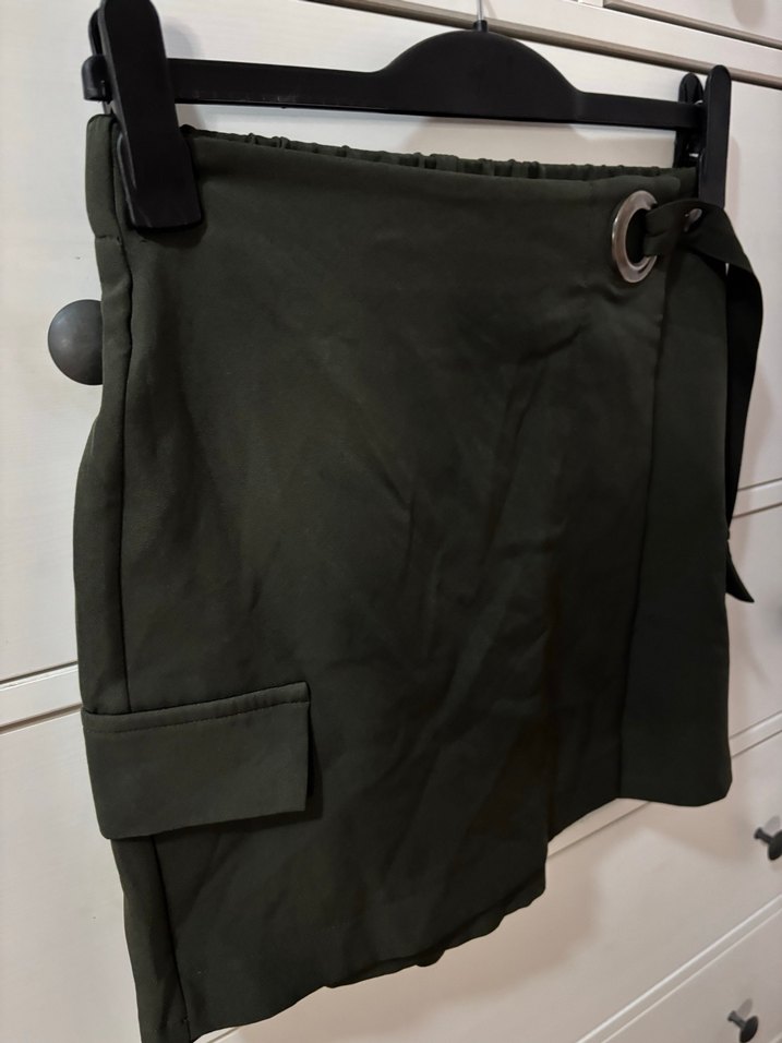 Haki Şort Etek - Görsel 4