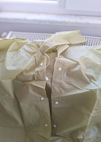 yeşil Uzun Kollu Kadın Yağmurluk - Görsel 2