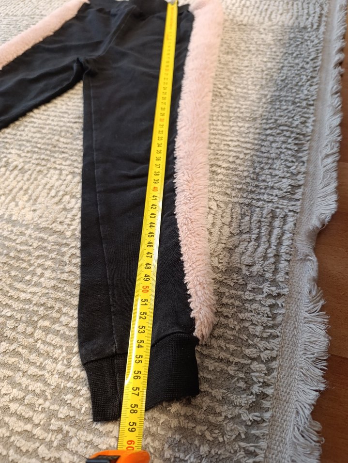 Kızlar için Pembe Kürklü Siyah Eşofman Altı - Görsel 5