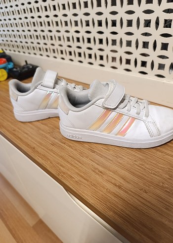 Adidas Kız Çocuk Beyaz Velcro Sneaker - Görsel 4