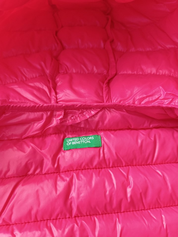 Benetton Kız Çocuk Kapüşonlu Şişme Yelek - Görsel 4