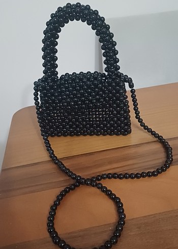 Siyah Boncuklu Minimalist Kadın Çantası