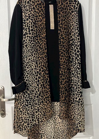 Armine Leopar Desenli Tunik