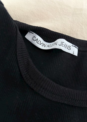 Calvin Klein Siyah Baskılı Kadın Crop Atlet