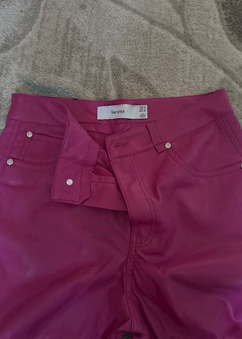 Bershka Pembe deri pantolon
