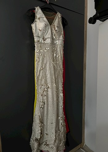 Siyah Askı