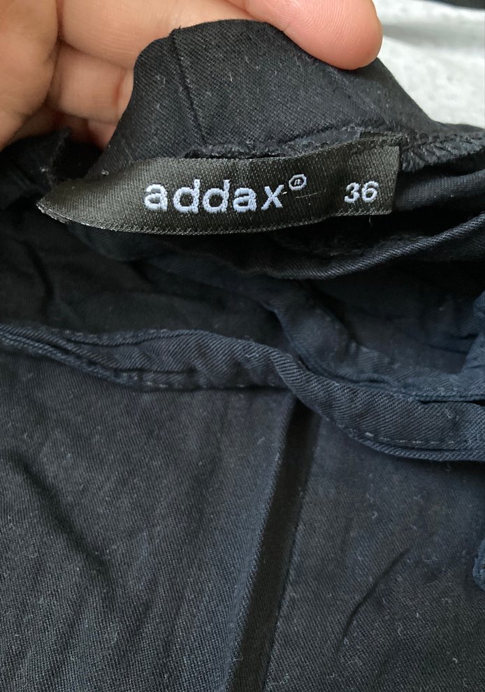 Kadın Siyah Keten Midi Bol Kesim Kemerli Pantolon - Görsel 4