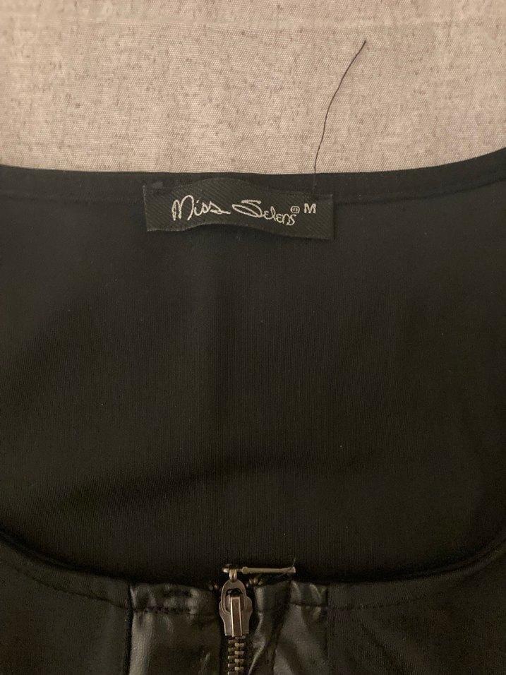 Uzun Kollu Siyah Gotik Kadın Elbise - Görsel 3