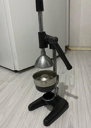 Diğer Manuel Siyah ve Gri Meyve Sıkacağı