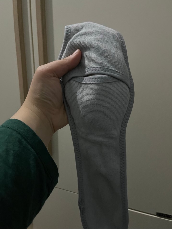 Gri Nakışlı Sokak Stili Kedi Kıyafeti - Görsel 2