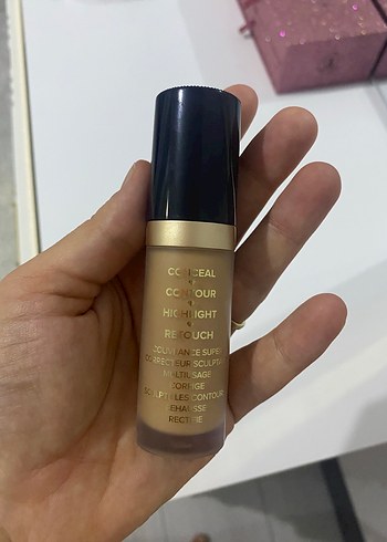 Beden Too Faced Born This Way Kapatıcı - natural Bej