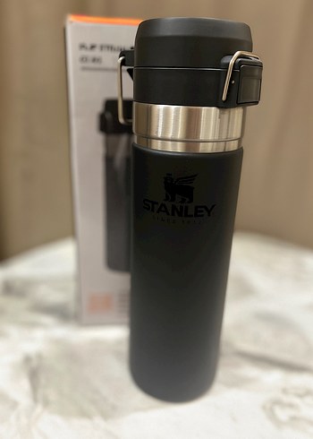 Stanley Beyaz ve siyah iki adet  Çelik Termos Matara - Görsel 2