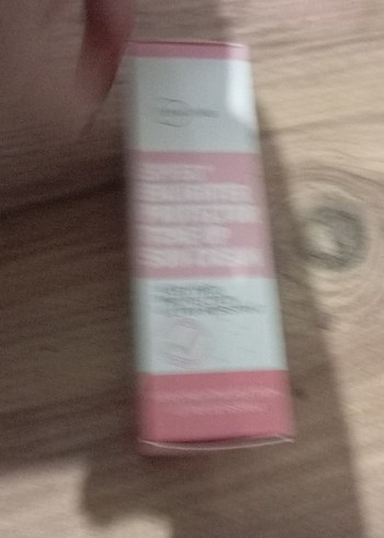 New Well SPF50+ Aydınlatıcı Güneş Kremi - Görsel 4