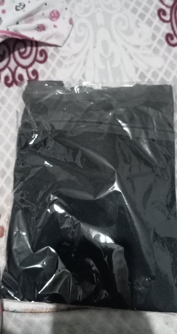 Siyah Baskılı Kız Tişörtü V Yaka - Görsel 3