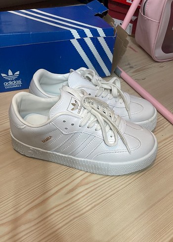 Beyaz Adidas Platform Kadın Spor Ayakkabı
