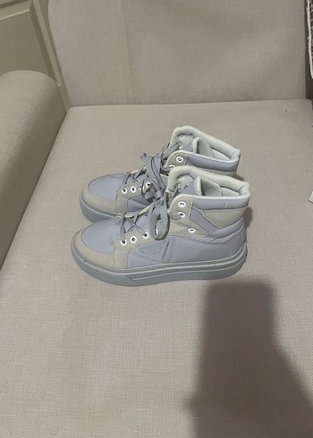38 Beden Prada Gri Kadın Dolgu Topuklu Spor Ayakkabı