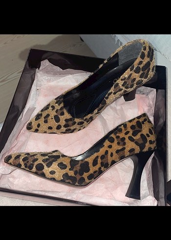 Kahverengi Leopar Desenli Yüksek Topuklu Kadın Stiletto