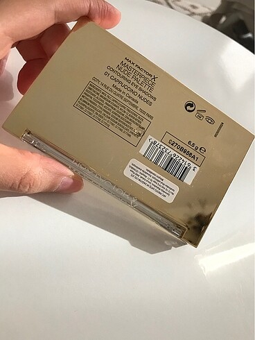 Beden Max factor nudes far paleti