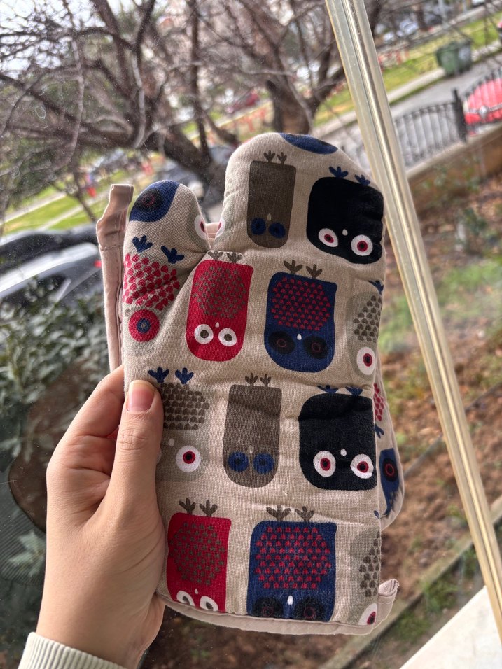 Desenli Gri Fırın Eldiveni ve Tutacak Seti - Görsel 2