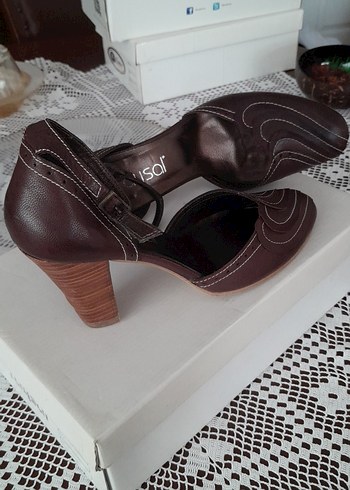 Kahverengi Deri Tokalı Topuklu Kadın Ayakkabı Faysal 37 - Görsel 2