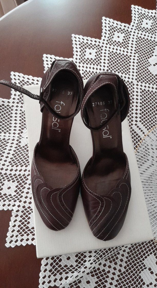 Kahverengi Deri Tokalı Topuklu Kadın Ayakkabı Faysal 37 - Görsel 3