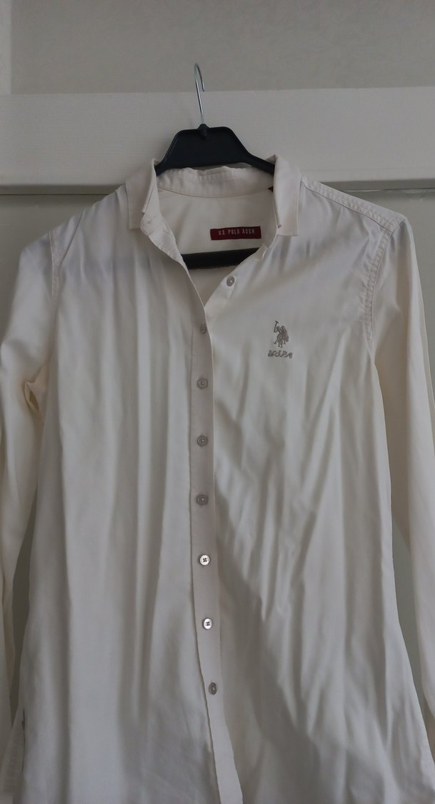 Düğmeli Beyaz Pamuk Gömlek - Görsel 2