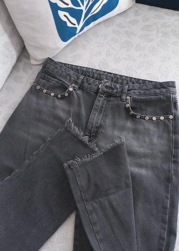 Gri Düğmeli Kadın Kot Pantolon - Görsel 3