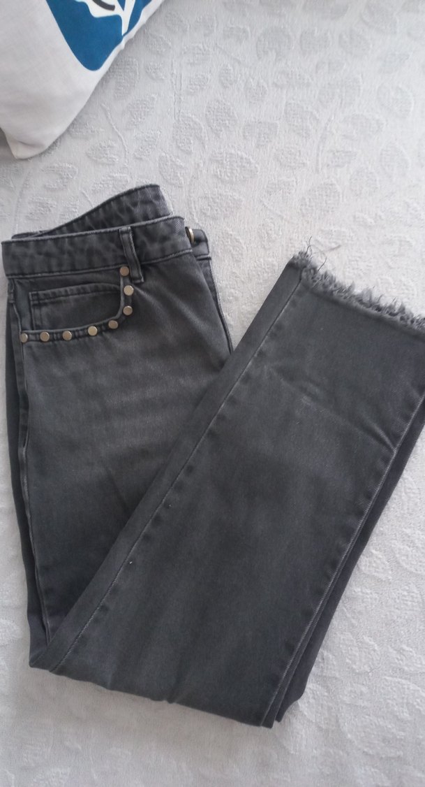 Gri Düğmeli Kadın Kot Pantolon - Görsel 5