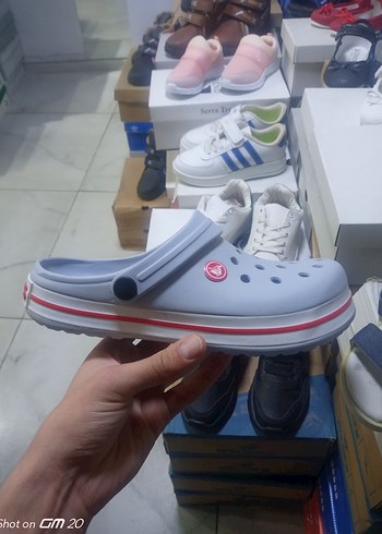 Beyaz Kadın Günlük Terlik Velcro