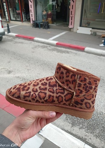 37 Beden Kürklü Leopar Desenli Kahverengi Süet Kadın Bot