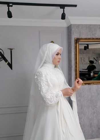 Klasik Straplez Beyaz Uzun Gelinlik - Görsel 2