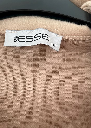 Bej Kadın Süet Uzun Düğmeli Kaban - Görsel 3