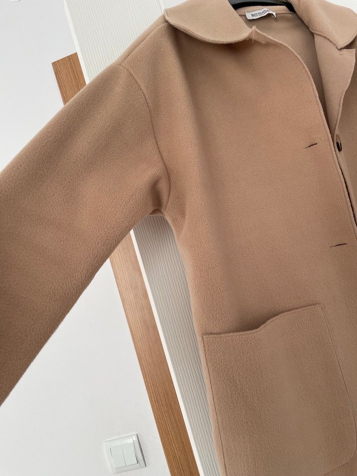 Bej Kadın Süet Uzun Düğmeli Kaban - Görsel 2