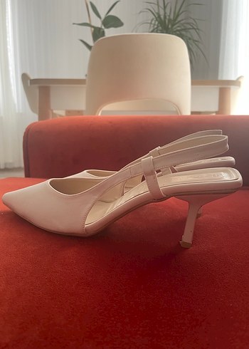 Beyaz Stiletto Topuklu Kadın Abiye Ayakkabı - Görsel 2