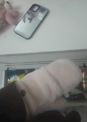 Beyaz Kürklü Kadın Eldiveni - Görsel 2