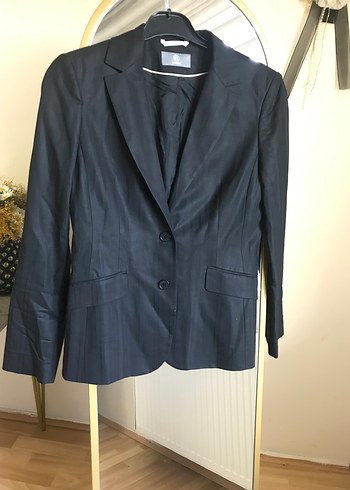 Siyah Düğmeli Kadın Blazer Ceket
