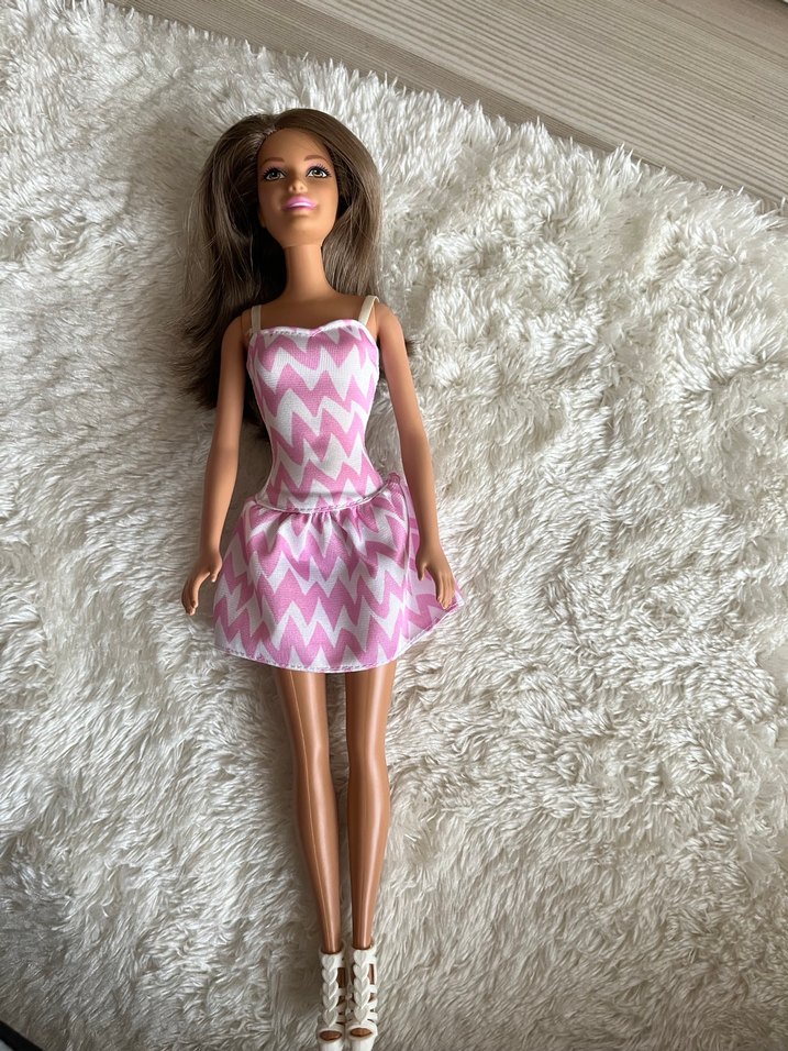 Orijinal barbie bebek - Görsel 2