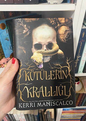 Kötülerin Krallığı - Kerri Maniscalco
