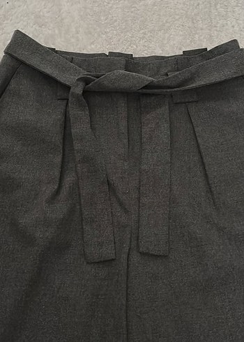 Gri Kemerli Kadın Kumaş Pantolon - Görsel 3