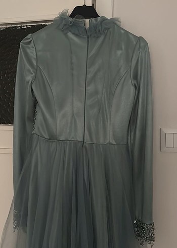 İşlemeli Uzun Kollu Gri Abiye Elbise - Görsel 3