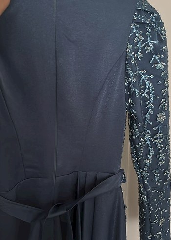 Nakışlı Uzun Kollu Mavi Drapeli Abiye Elbise - Görsel 4