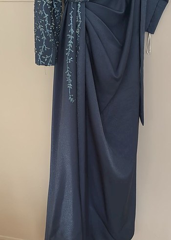 Nakışlı Uzun Kollu Mavi Drapeli Abiye Elbise - Görsel 2