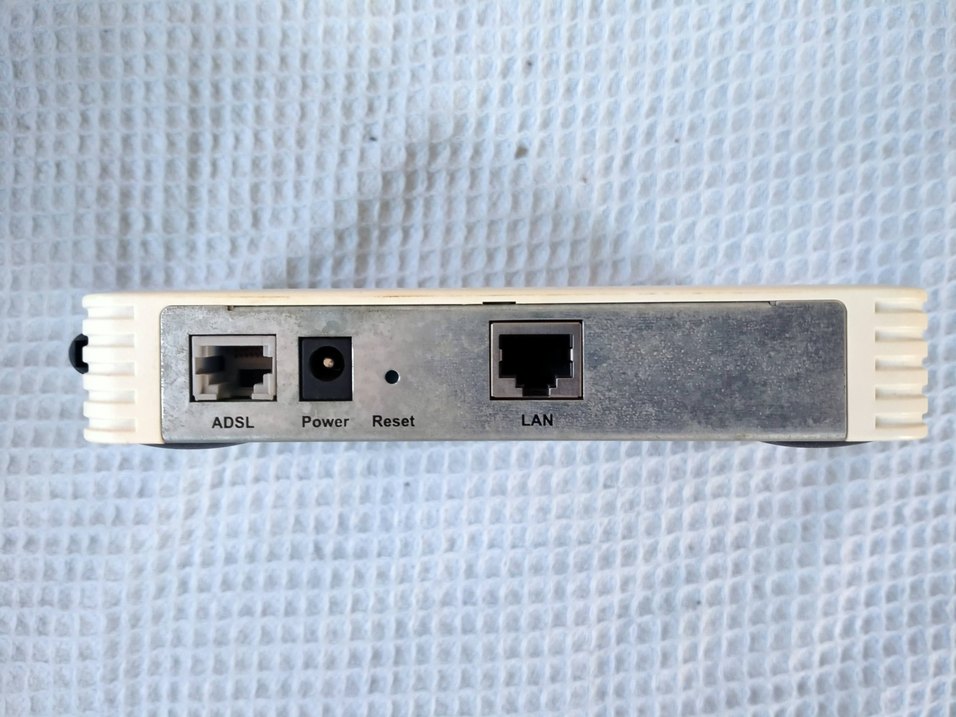 U.S.Robotics Kablosuz ADSL Router 54Mbps - Görsel 3