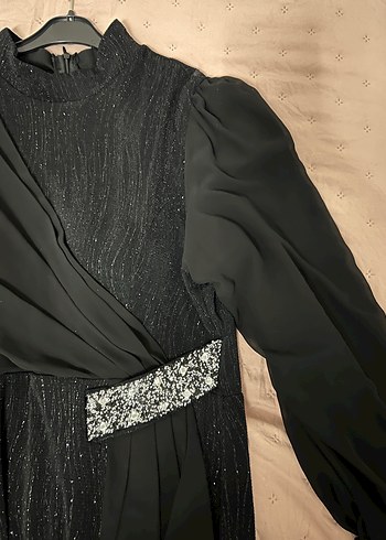 Siyah Drapeli Uzun Kadın simli Abiye Elbise - Görsel 3