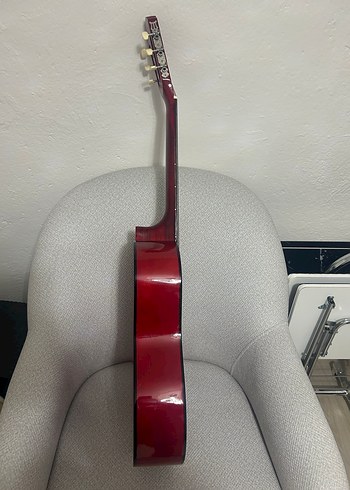 Kırmızı Klasik Gitar - Görsel 3