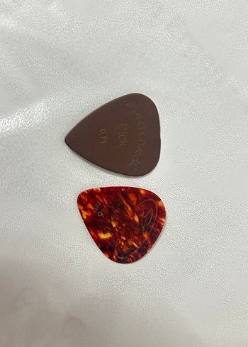 Kırmızı Klasik Gitar - Görsel 6